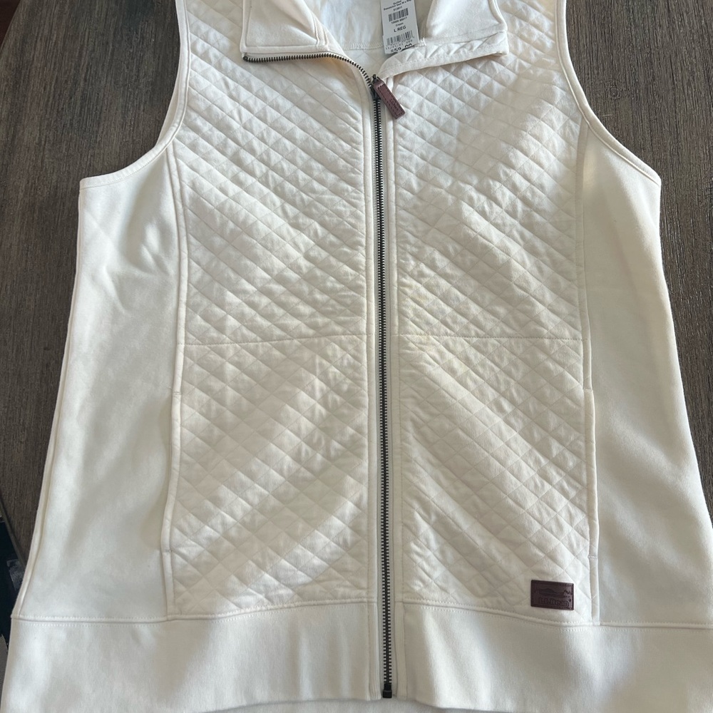 Nwt cream vest